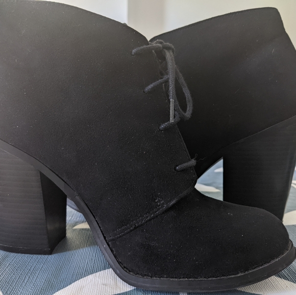 Soft fall heels - Picture 7 of 7